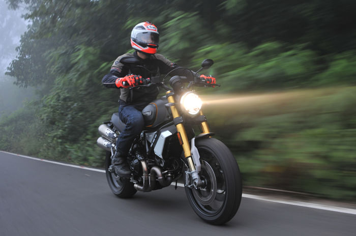 Tips to Ride Safe this Monsoon