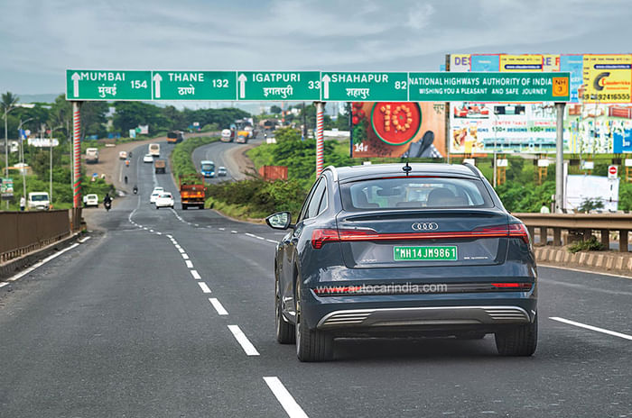 Formula E: Audi e-tron Vs Rajdhani