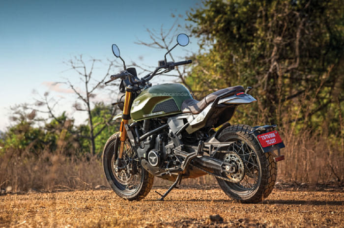 Top 5 bikes priced from Rs 4 lakh to Rs 6 lakh with highest power-to-weight ratio