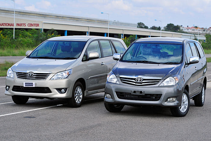 Face-lift Innova (l) vs the current Innova.