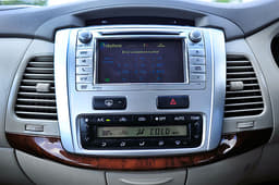 Toyota Innova face-lift