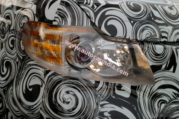 Tata Safari Storme - Image 2