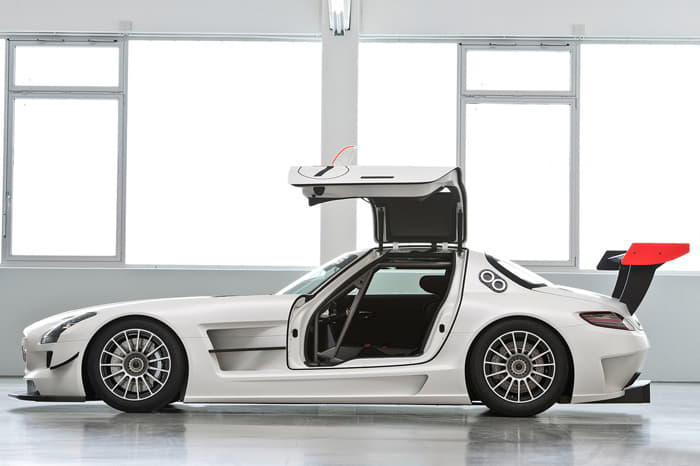 Mercedes-Benz SLS GT3 touring car