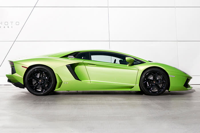 Image Source: http://jordanshiraki.com/verde-ithaca-aventador/