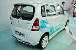 Estilo Dreamliner concept unveiled at the Auto Expo.