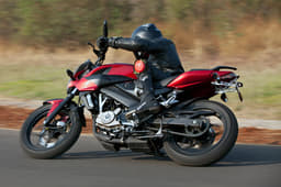 New Bajaj Pulsar 200NS Gallery