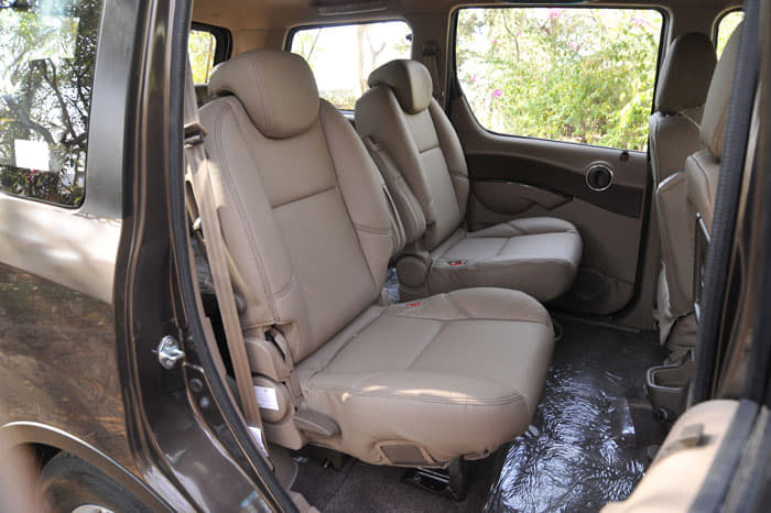 Leather seating surfaces standard with the E9 Xylo