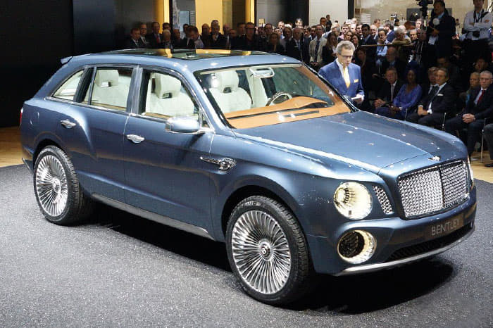 Bentley EXP 9 F SUV previews a potential production model. The most controversial car of the show.