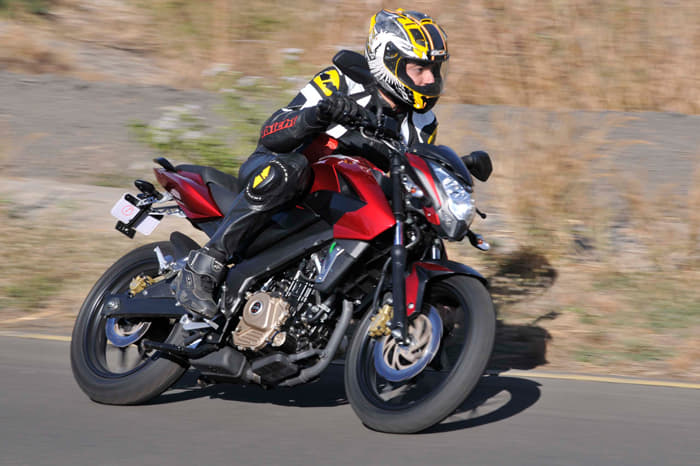 New Bajaj Pulsar 200NS Gallery