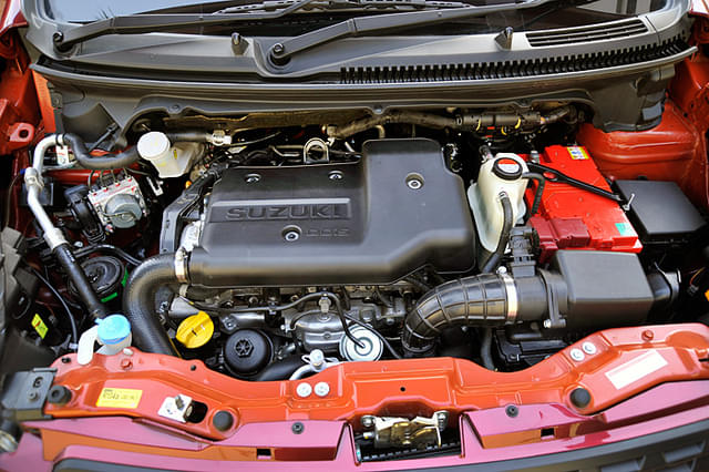 Open Bonnet Engine Shot Image - 16592