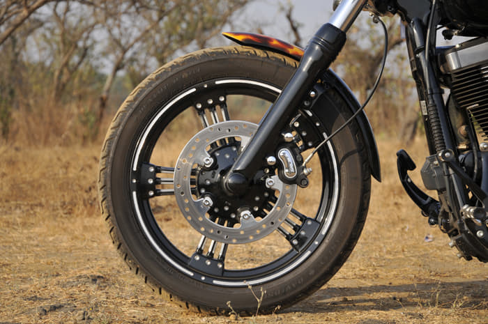 Single front disc on a 300+ kilo motorcycle. 