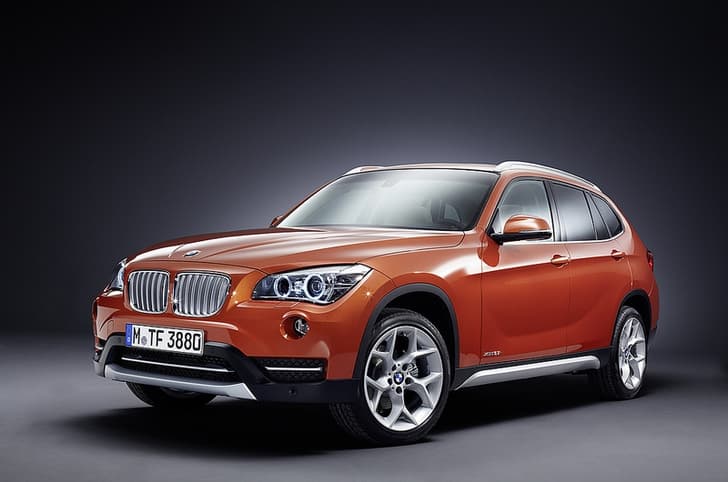 2013 BMW X1 facelift photo gallery
