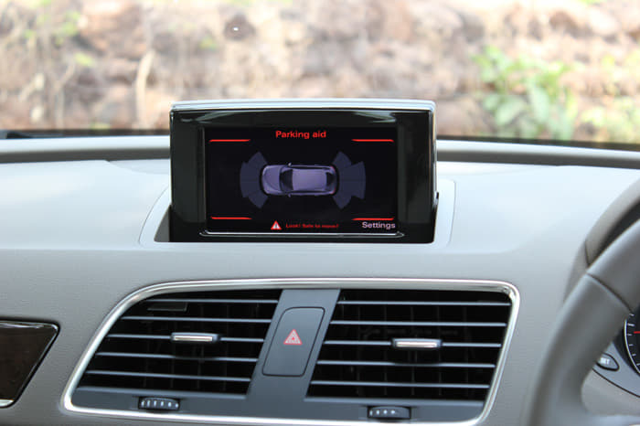 The pop-screen is just MMI ‘lite’ and not the full-fledged system you get on the bigger Audis.