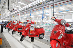 Making of the Vespa scooter