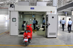 Making of the Vespa scooter