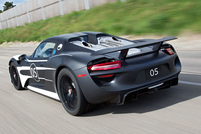 Porsche 918 Spyder photo gallery