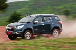 New Chevrolet Trailblazer pics