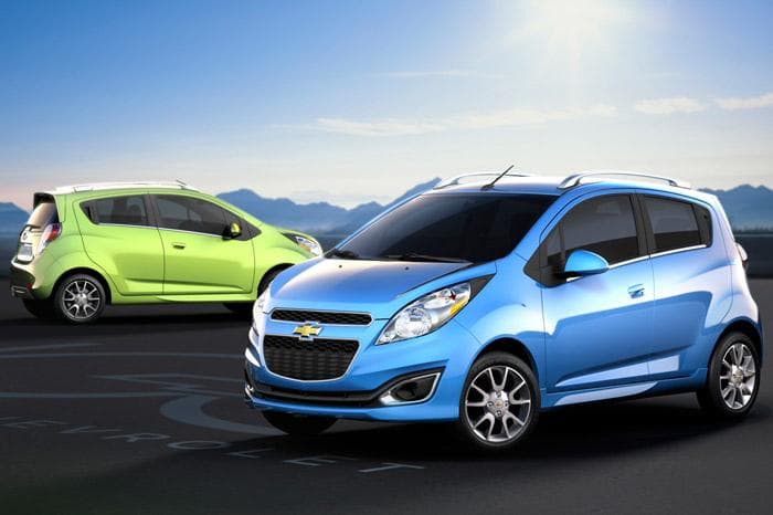 Chevrolet Beat facelift photo gallery