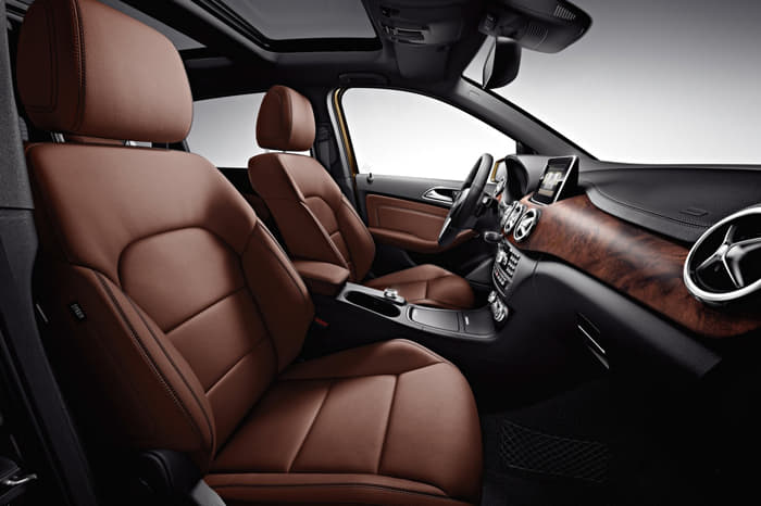 Mercedes B-Class detailed gallery