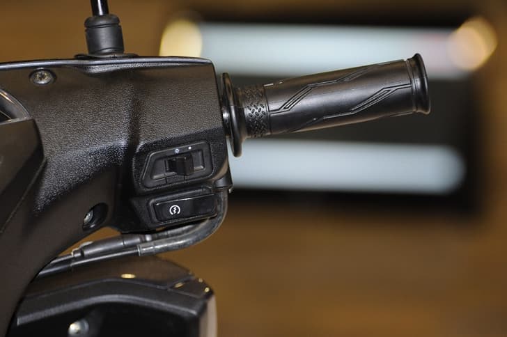 New Yamaha Ray photo gallery