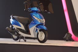 New Yamaha Ray photo gallery