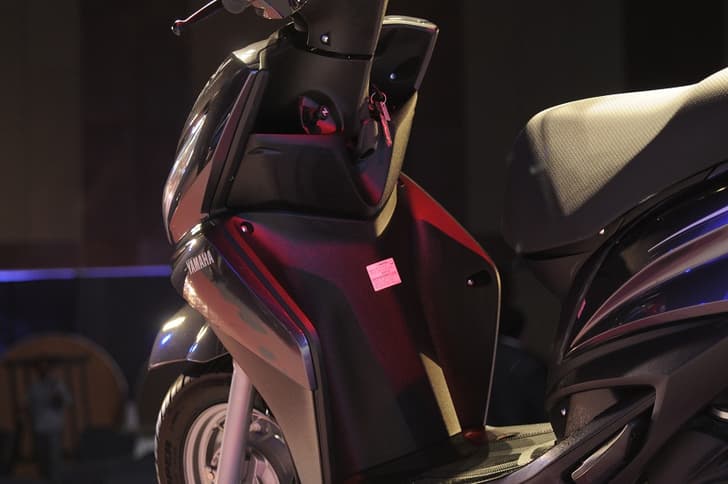 New Yamaha Ray photo gallery