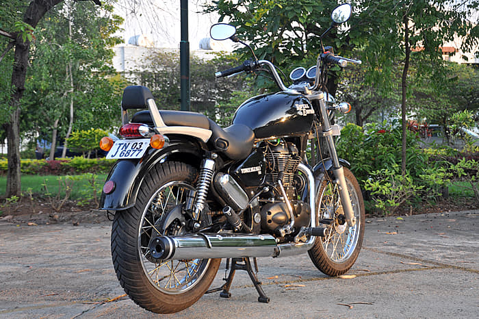 Royal Enfield Thunderbird 500 photos
