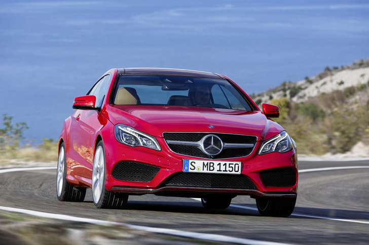 Mercedes E-Class coupe and cabriolet photo gallery