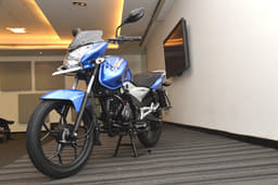 Bajaj Discover 100T detailed photo gallery