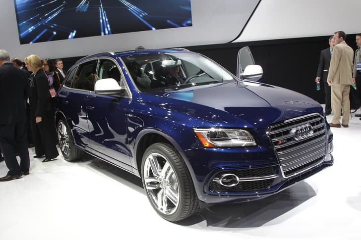 Audi unveiled the SQ5 petrol. 