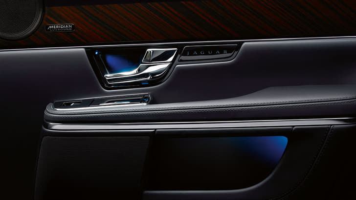 Jaguar XJ Ultimate photo gallery