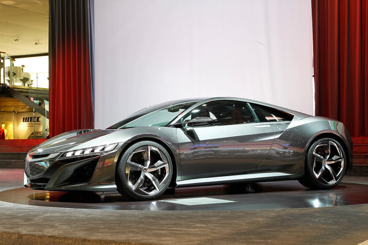 NSX concept badged as a Honda and not an Acura for the first time.