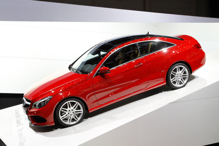 The facelifted E-class has made its European premiere in Geneva