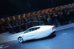 VW XL1 will go on sale later this year; initially 50 will be made