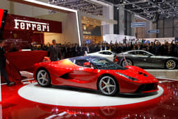 Ferrari LaFerrari photo gallery