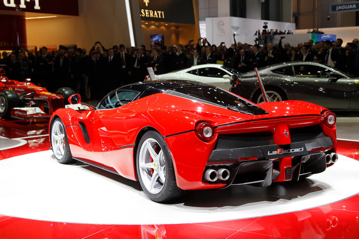 Ferrari LaFerrari photo gallery