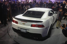 The Z/28 features a large bonnet scoop and a range of functional aero parts