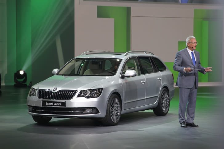 Skoda showcased its facelifted Superb diesel Combi.