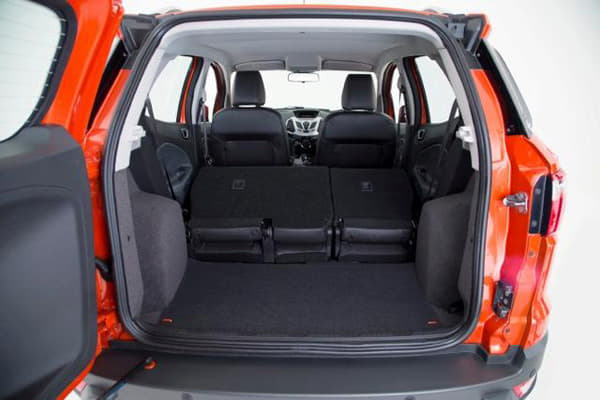 Boot space is a little limited at 346 litres and the rear seats split 60:40 to make more room on all variants except the base Ambiente.