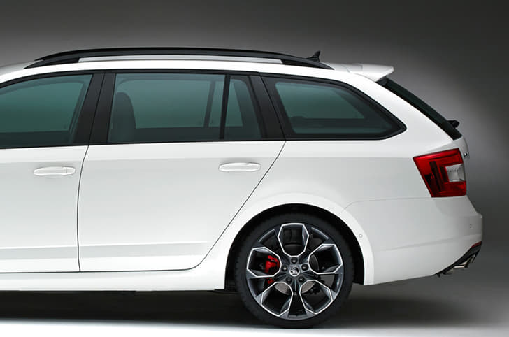 New Skoda Octavia vRS photo gallery