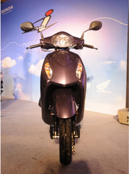 New Honda Activa i photo gallery