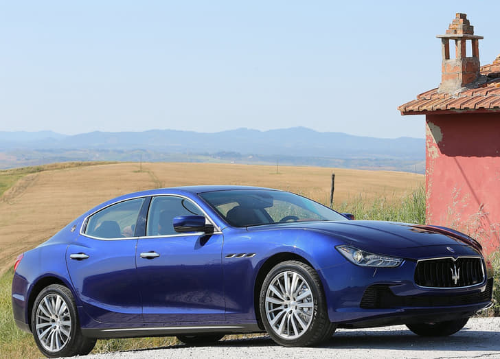 New Maserati Ghibli photo gallery