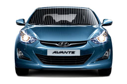 Hyundai Elantra facelift photo gallery