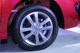 New Maruti WagonR Stingray photo gallery