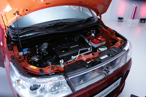 New Maruti WagonR Stingray photo gallery