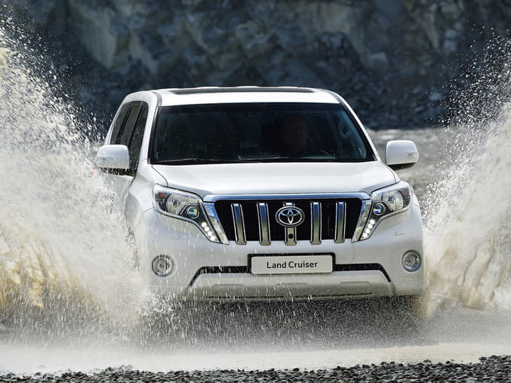 2014 Toyota Land Cruiser Prado photo gallery