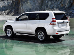 2014 Toyota Land Cruiser Prado photo gallery