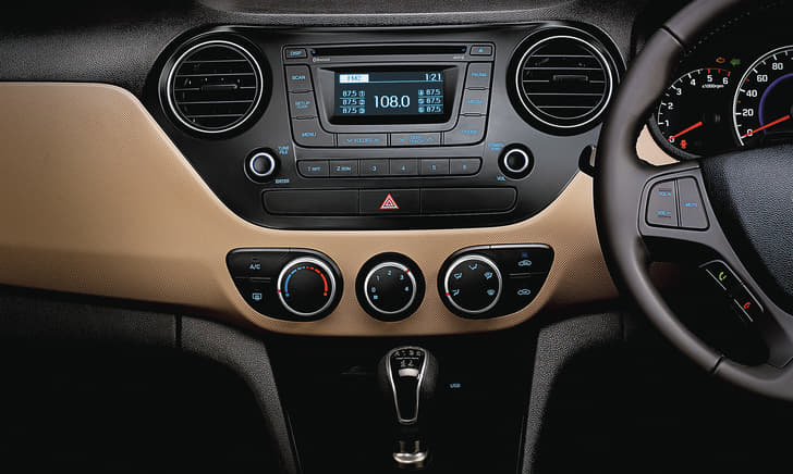 New Hyundai Grand i10 photo gallery