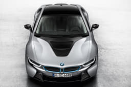 New BMW i8 supercar photo gallery