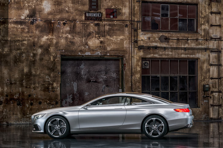 Mercedes S-Class coupe photo gallery